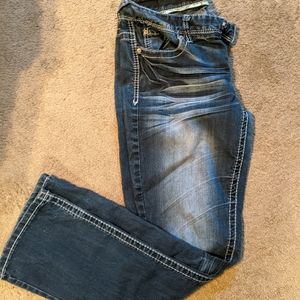 Maurices jeans